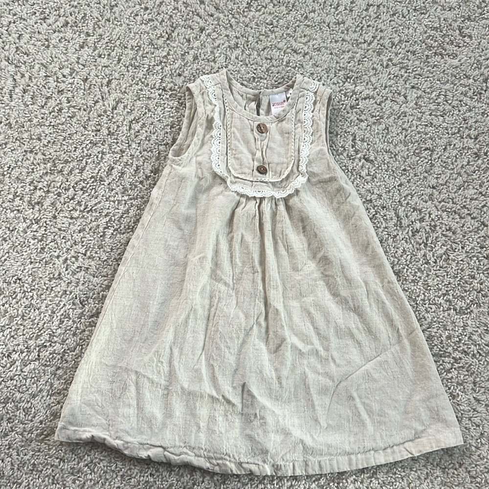 Sweet Little Girl dress size 5 from a boutique in Charleston.